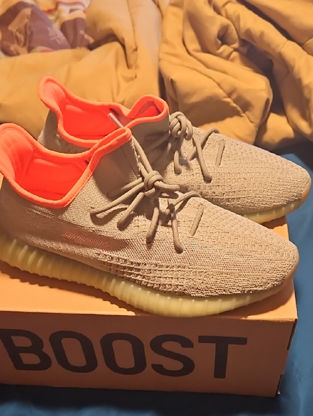 Yeezy 350 Desert Sage Size 11 - Picture 3 of 7
